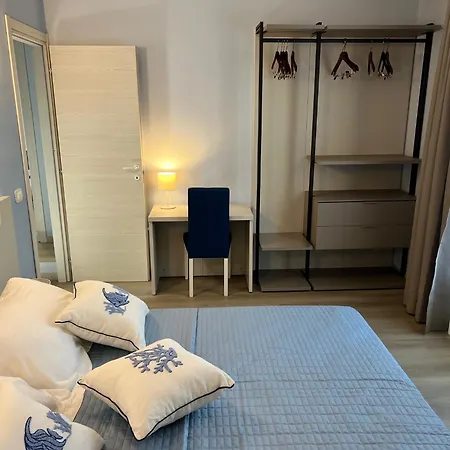 Ca' Del Mar * إمبيريا