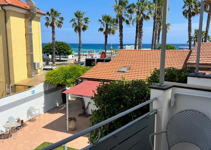 Ca' Del Mar Semesterbostad *