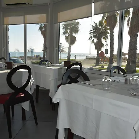 Ca' Del Mar * インペリア